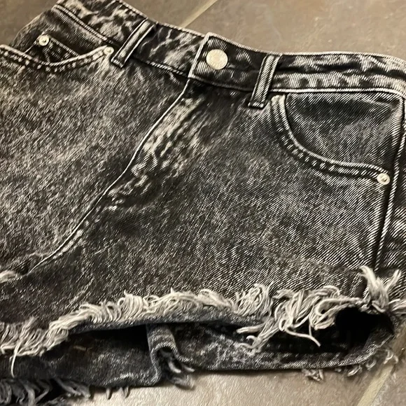 cheeky, black distressed jean shorts by Top Shop - Picture 4 of 7